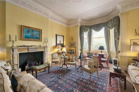 1 bedroom apartment for sale, Ennismore Gardens, London, SW7