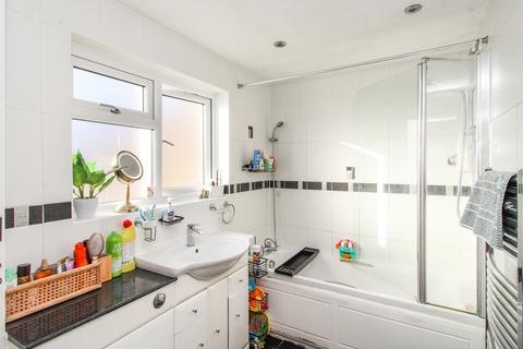 4 Borrowdale Close, Crawley, RH11 8SH