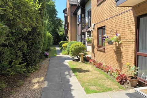 1 bedroom apartment for sale, Moorside Road, West Moors, Ferndown, Dorset, BH22