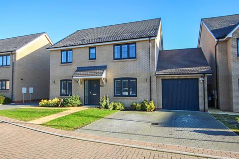 4 bedroom detached house for sale, King James Close, Fordham CB7