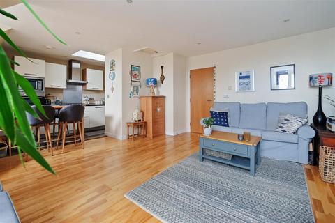 1 bedroom apartment for sale, Graystone Road, Tankerton, Whitstable