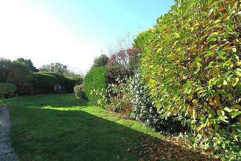 3 bedroom detached bungalow for sale, Heathy Close