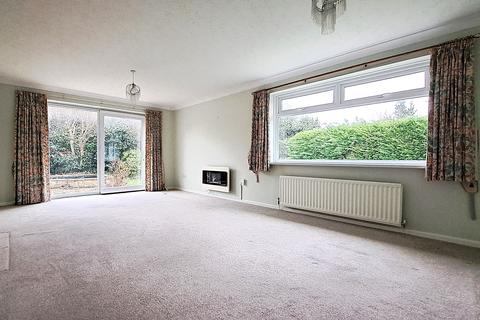 3 bedroom detached bungalow for sale, Heathy Close