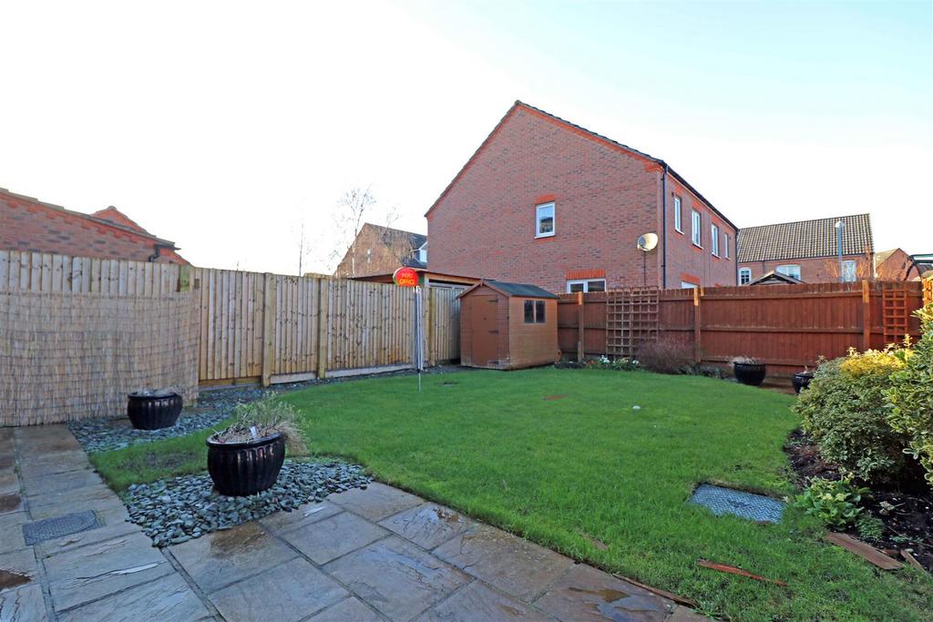 Rear garden 1.jpg