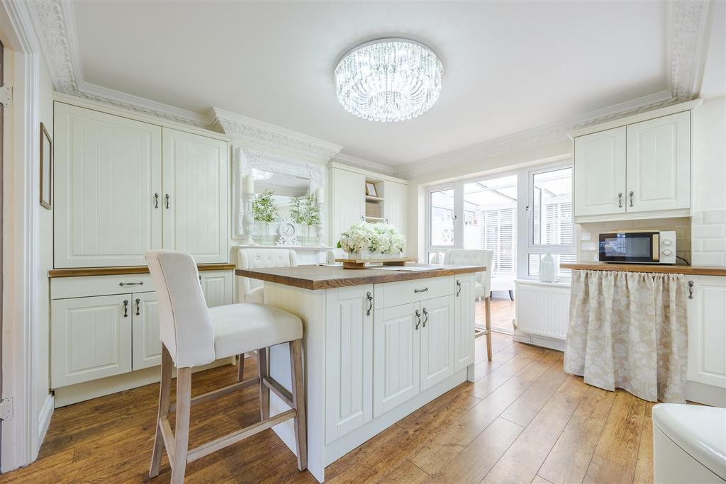 Kitchen diner