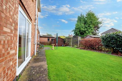 3 bedroom detached house for sale, Freeland Close, Toton