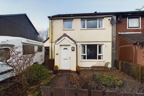 3 bedroom end of terrace house for sale, Grant Place, Fort William PH33