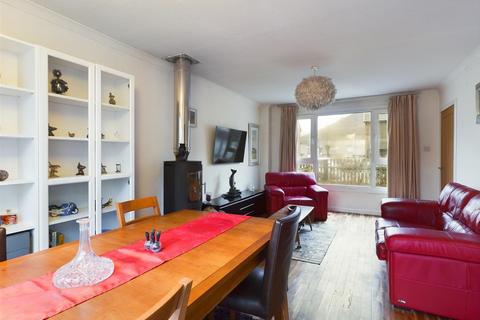 3 bedroom end of terrace house for sale, Grant Place, Fort William PH33