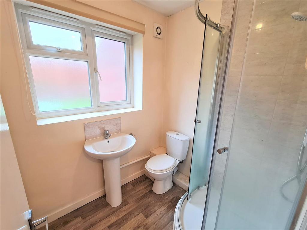 Shower Room Pic 1