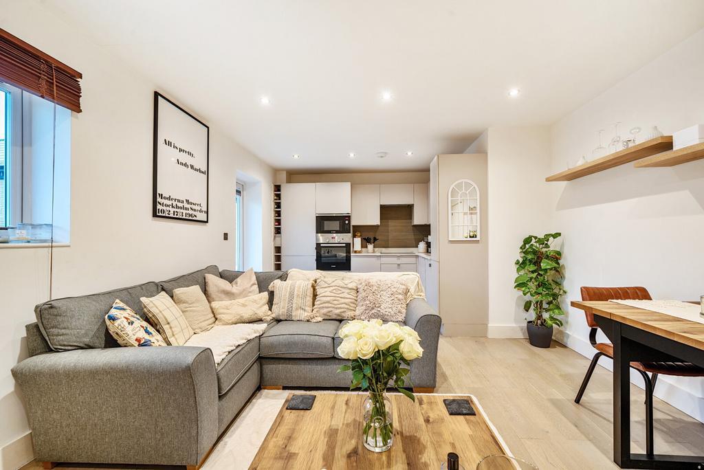 Living Room/Kitchen