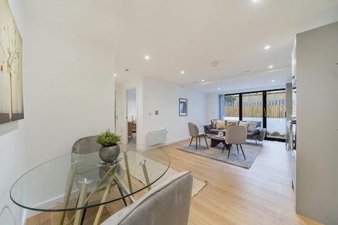 1 bedroom apartment for sale, Staunton Street, London, SE8
