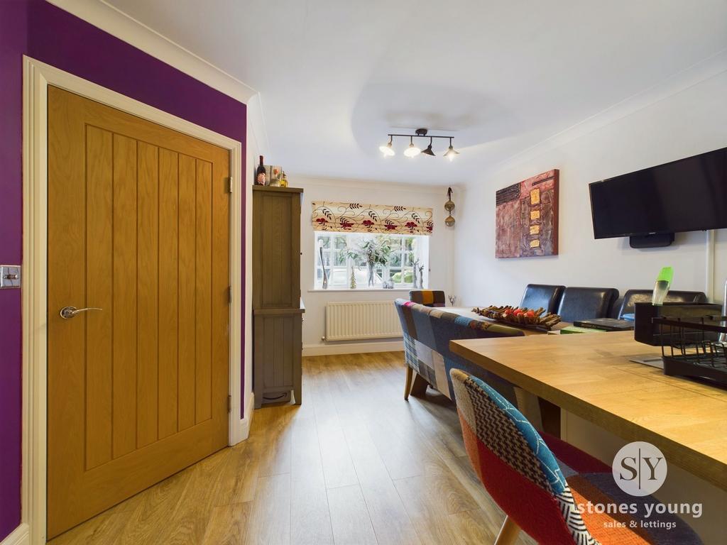 Kitchen &amp; Dining Area