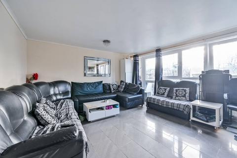 3 bedroom flat for sale, Ebenezer Mussel House, Patriot Square, Bethnal Green, London, E2