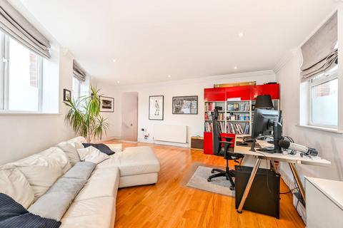 Amhurst Road, Hackney, London, N16