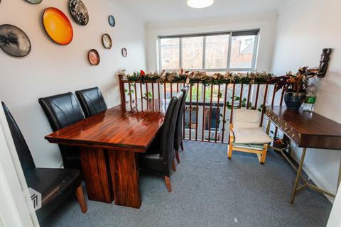 2 bedroom terraced house for sale, St. Lawrence Quay, Salford, Greater Manchester, M50 3XT