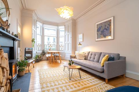 2 bedroom flat for sale, 25 (1F1), Wellington Street, Hillside, Edinburgh, EH7 5EE