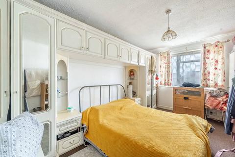 undefined, Lynton Road, Rayners Lane, Harrow, HA2