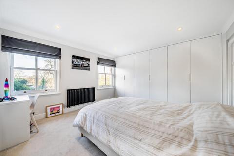 Stirling House Stanley Avenue, Beckenham, BR3 6PX