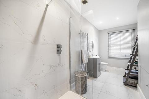 Stirling House Stanley Avenue, Beckenham, BR3 6PX