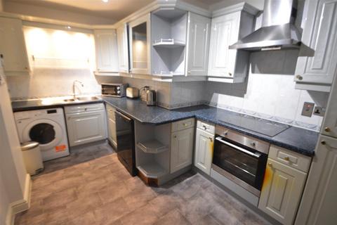 3 bedroom house to rent, 7 Oxford Road, Manchester M1