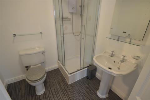 3 bedroom house to rent, 7 Oxford Road, Manchester M1