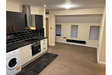 2 bedroom apartment to rent, Bristol Road South, Northfield, Birmingham