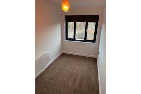 2 bedroom apartment to rent, Bristol Road South, Northfield, Birmingham