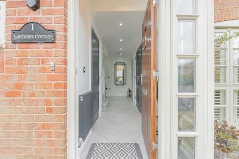 1 Country Park View, Sutton Coldfield, B76 1TE