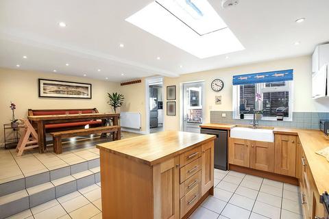 12 Cupernham Lane, Romsey, SO51 7JH