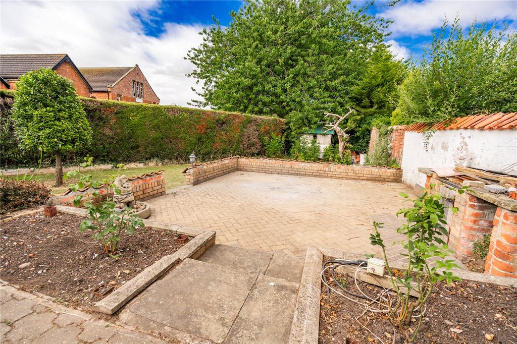 Garden (2)