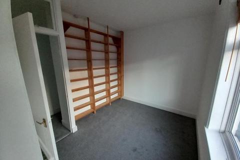 2 bedroom terraced house to rent, Whitfield Street, Newark NG24