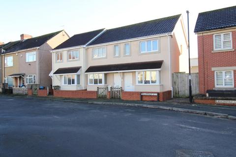 2 bedroom terraced house for sale, Beaconsfield Street, Bristol BS5 9UA