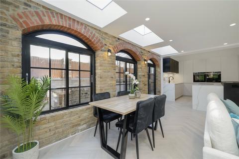 5 bedroom end of terrace house for sale, London NW6