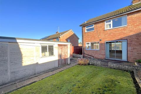 2 bedroom semi-detached house for sale, Millbank, Warwick