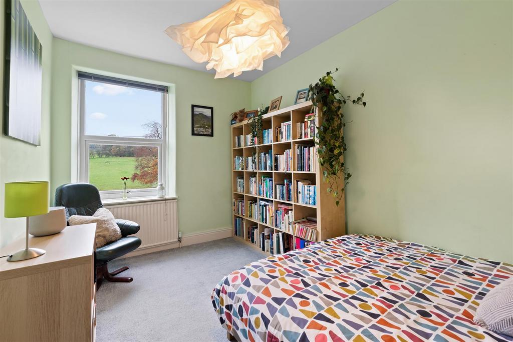 Bedroom 2.jpg