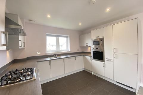 2 bedroom flat to rent, Bertha Way, Bertha Park, Perth