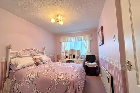 3 bedroom semi-detached house for sale, Beaconside, South Shields, NE34