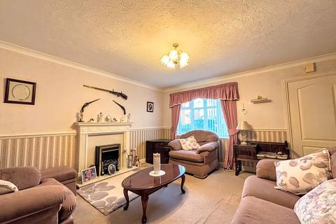 3 bedroom semi-detached house for sale, Beaconside, South Shields, NE34