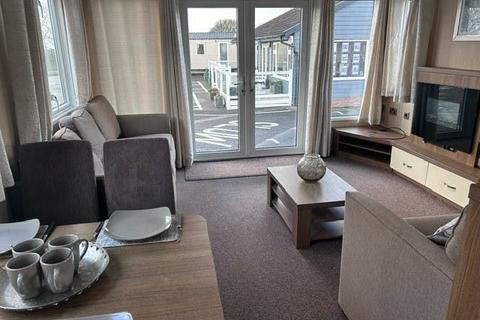 2 bedroom static caravan for sale, Tarka Holiday Park