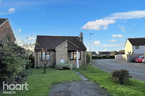 2 bedroom detached bungalow for sale, Skeifs Row, Benwick