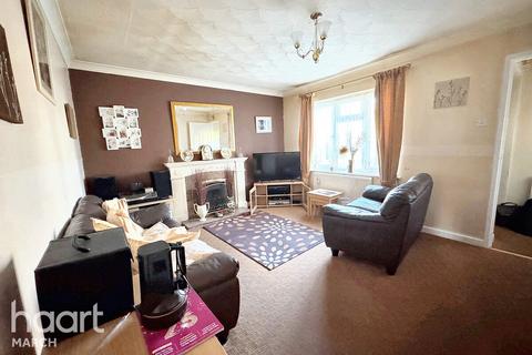 2 bedroom detached bungalow for sale, Skeifs Row, Benwick