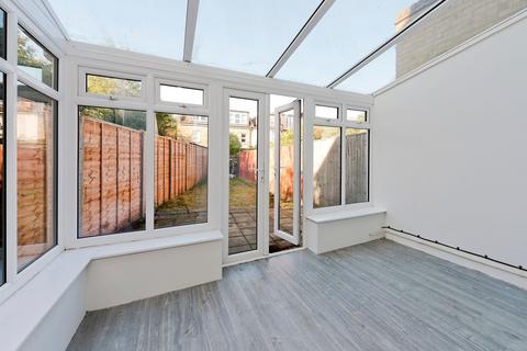 2 bedroom end of terrace house for sale, Vernon Avenue, Raynes Park, London, SW20 8BN