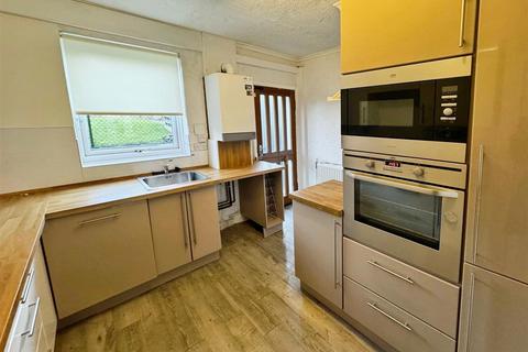 2 bedroom flat to rent, Limekilns Street, Clydebank G81