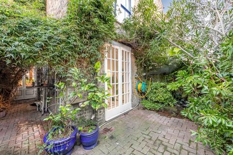 4 bedroom terraced house for sale, Milkwood Road, London, SE24