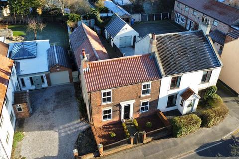 4 bedroom semi-detached house for sale, York Road, Shiptonthorpe, York, YO43