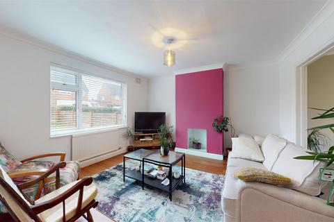 3 bedroom semi-detached house for sale, Holland Road, Stamford