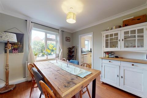 3 bedroom semi-detached house for sale, Holland Road, Stamford