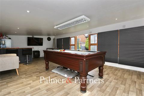 49 Moore Road, Ipswich, IP1 6NP