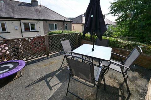18 Baildon Road, Baildon, Shipley, BD17 6AE
