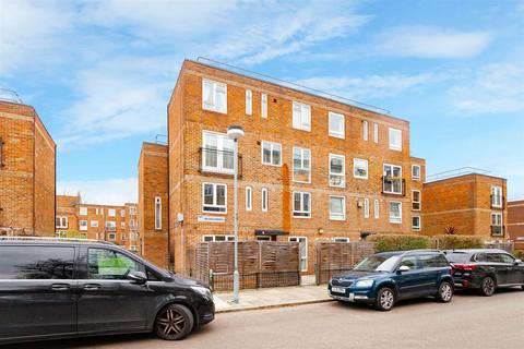 2 bedroom flat for sale, Nelson Gardens, London